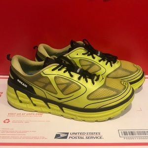 Hoka One One Men’s Sz 12 Conquest 1 Running Shoes